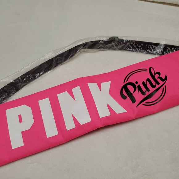 Victoria's Secret Pink Insulated Cooler - Picture 2 of 4
